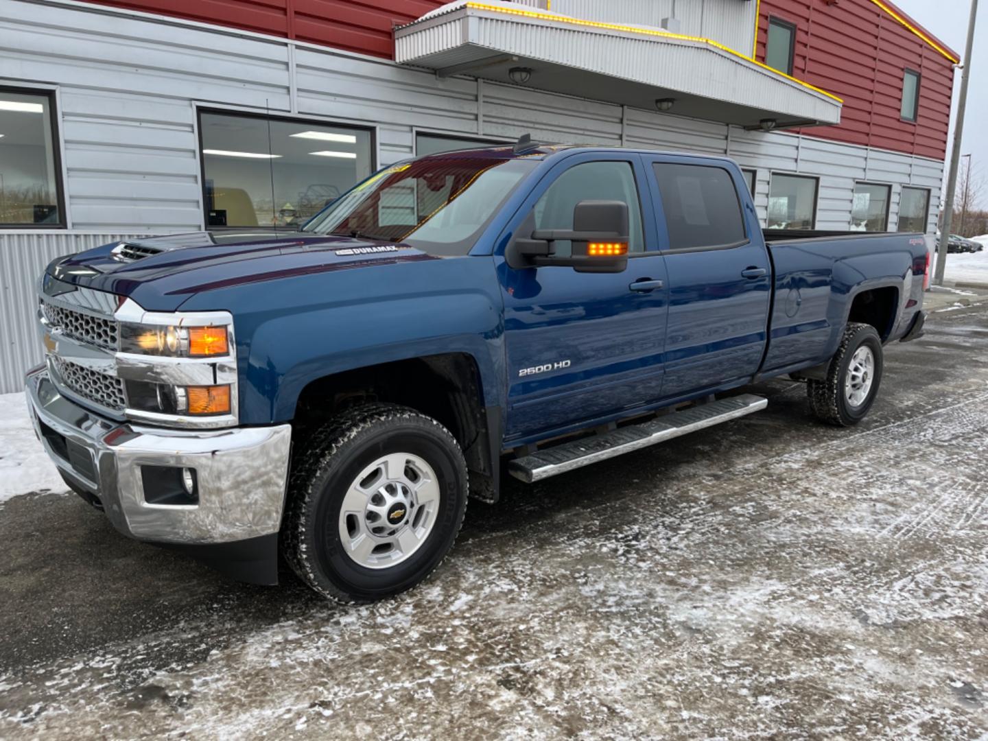 2019 Blue Chevrolet Silverado 2500HD LT 4WD (1GC1KSEY1KF) with an 6.6L V8 OHV 16V DIESEL engine, 6A transmission, located at 1960 Industrial Drive, Wasilla, 99654, (907) 274-2277, 61.573475, -149.400146 - Photo#0